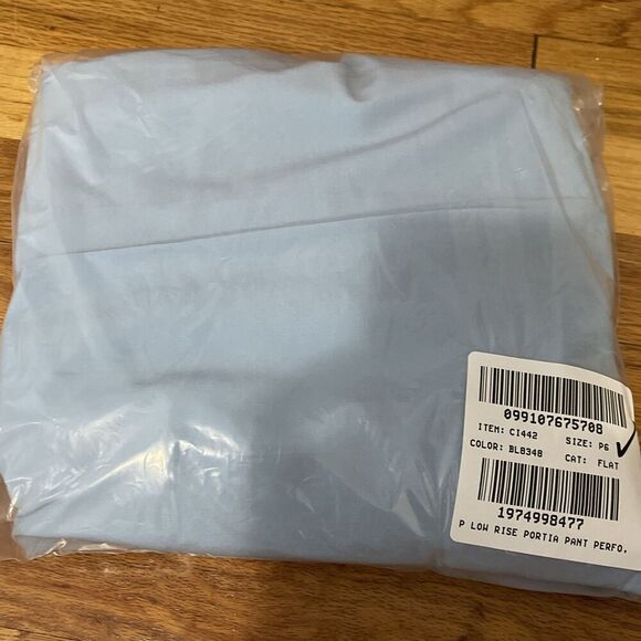 J.CREW Mid-rise Portia Pant in Italian Stretch Merino Wool Blend 6 Petite CI442 - Picture 13 of 16